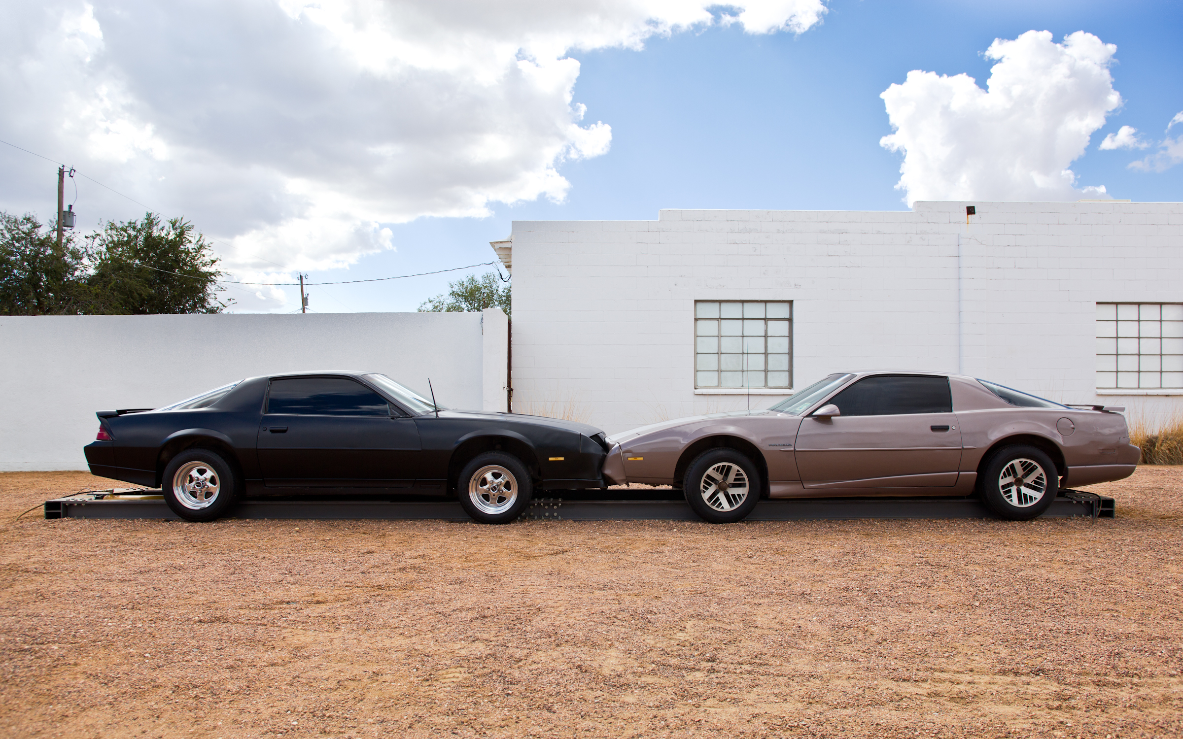 JONATHAN SCHIPPER, The Slow Inevitable Death of American Muscle, 2008, Photography © Fredrik Nilsen