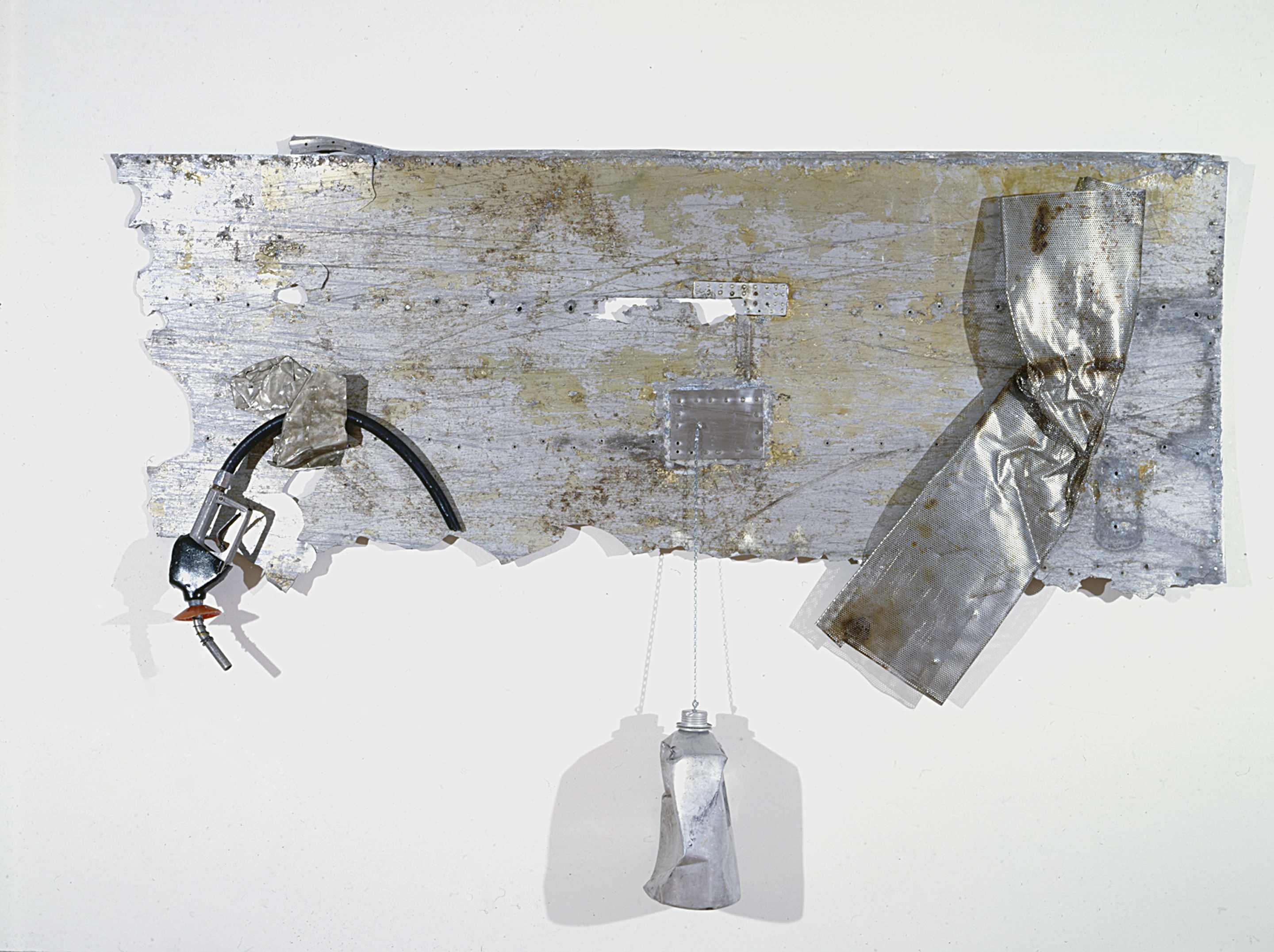 Robert Rauschenberg Summer Knight Glut, 1987 Assembled metal parts, 67 1/2 x 96 x 9 inches (171.5 x 243.8 x 22.9 cm) Robert Rauschenberg Foundation